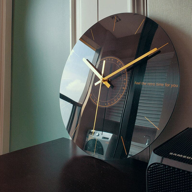 Artistic Glass Wall Clock – Modern, Elegant, and Functional