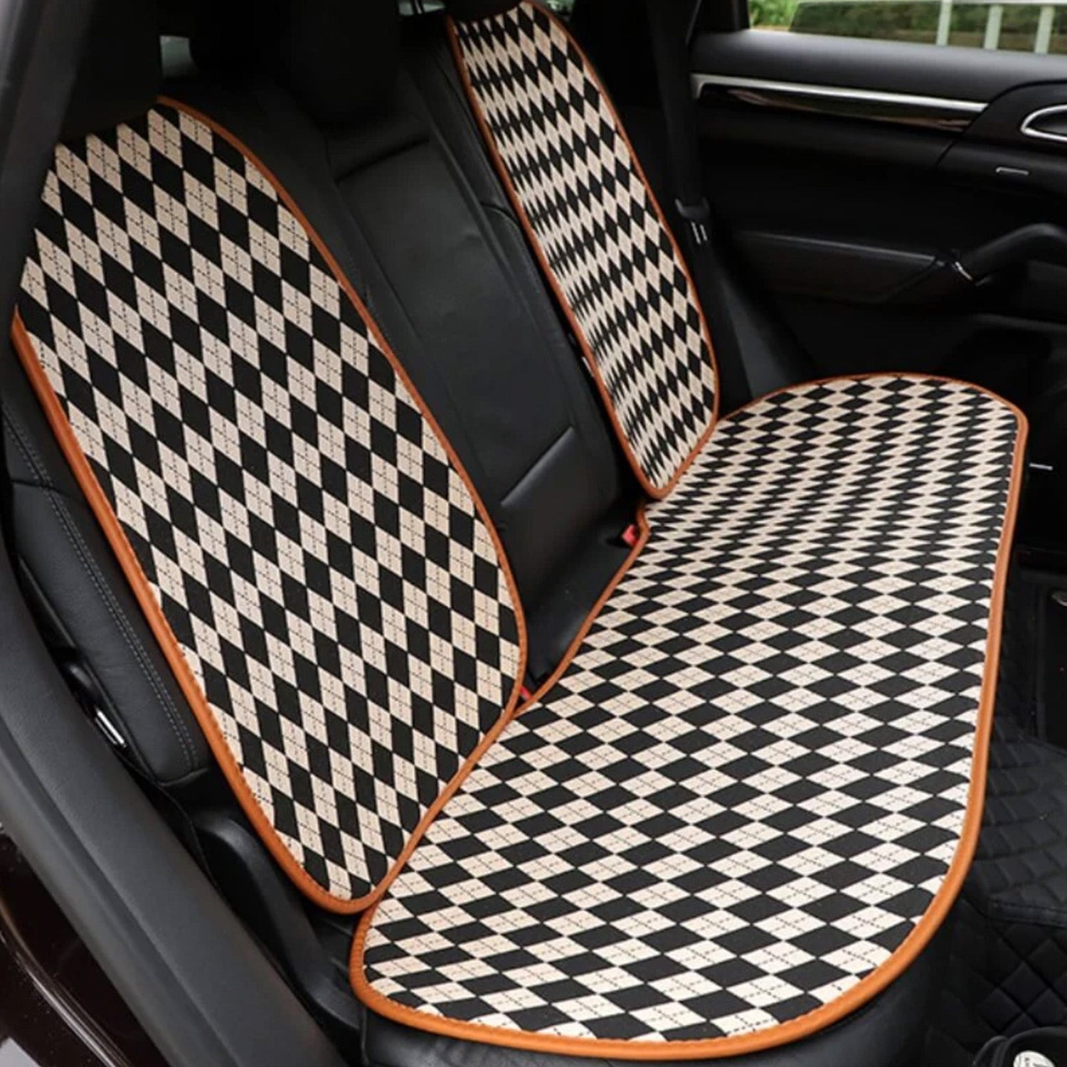 Classic Rhombus Dog Car Seat Cover – Stylish, Durable & Non-Slip