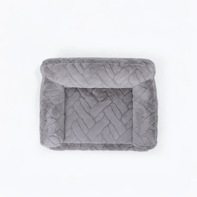 Luxury Faux Rabbit Fur Pet Bed Ultra Soft Warm Supportive