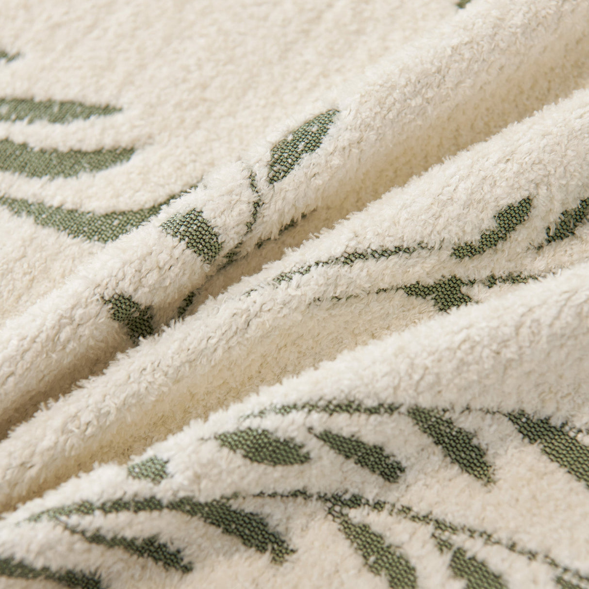 Cozy Winter Botanicals Sofa Cover - Modern, Stylish & Durable Sofa Protection