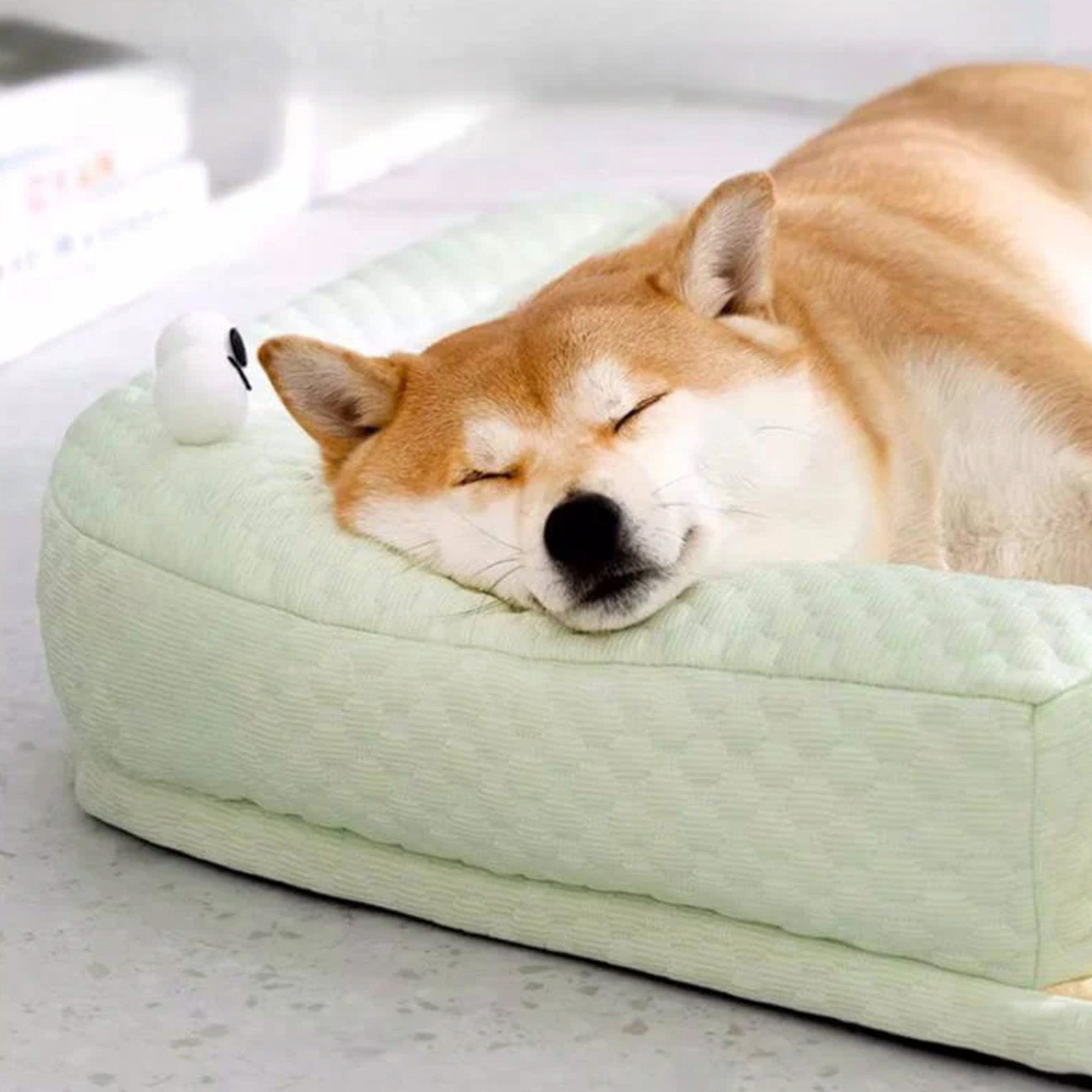 Cooling Pet Bed with Neck Guard Breathable Supportive Washable