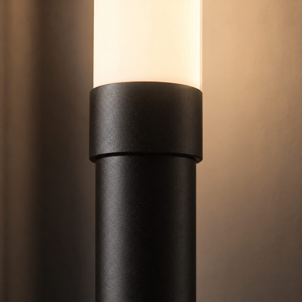 Dexter - Dimmable LED Floor Lamp, Sleek Modern Standing Light, Black or White