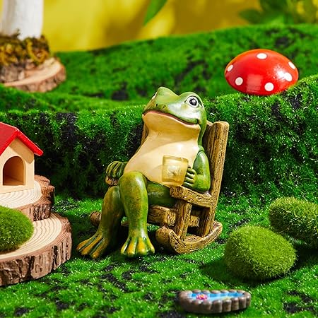 Glowing Garden Frog Solar Powered Weatherproof Decor