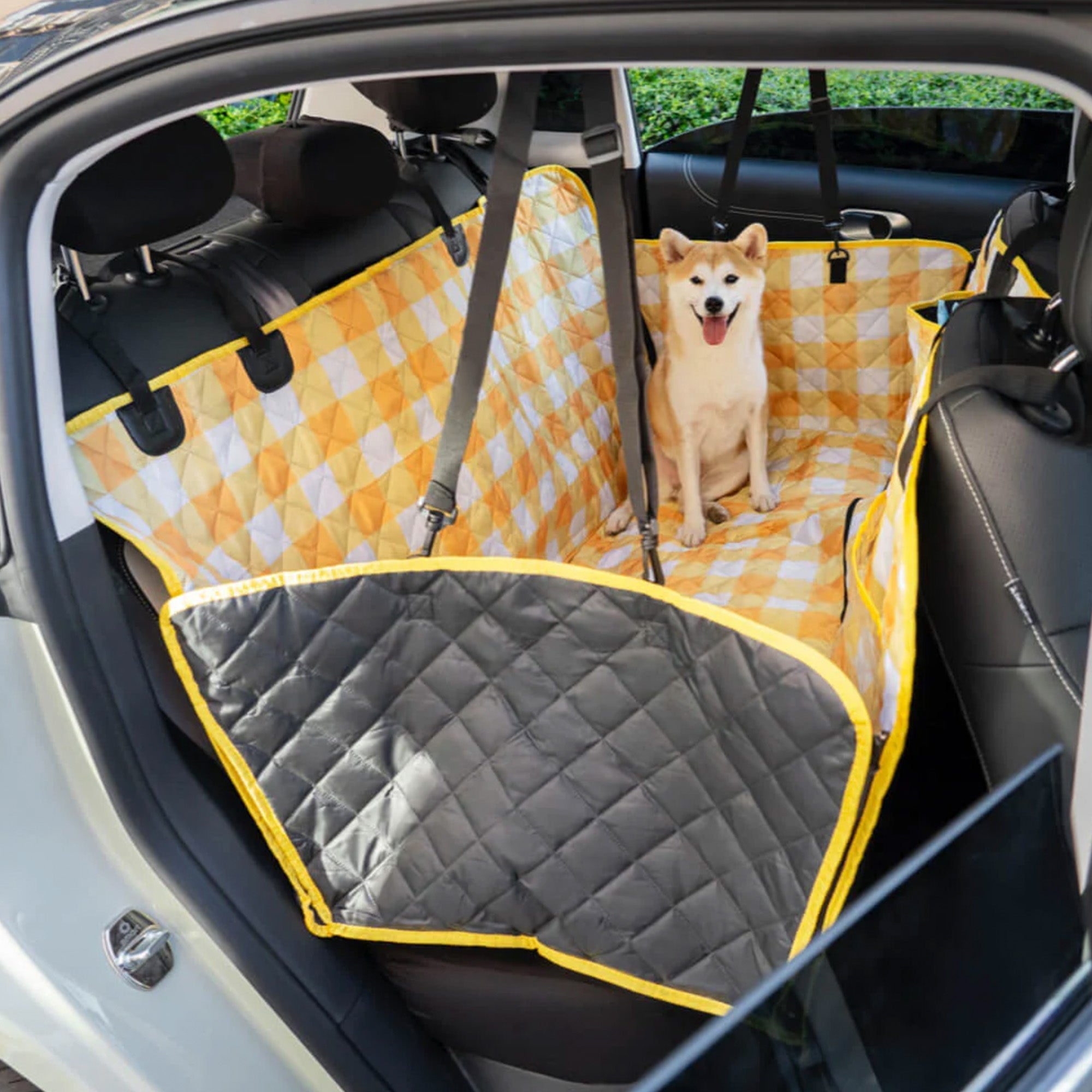 Waterproof Dog Car Seat Cover – Durable, Scratch-Resistant & Easy to Clean
