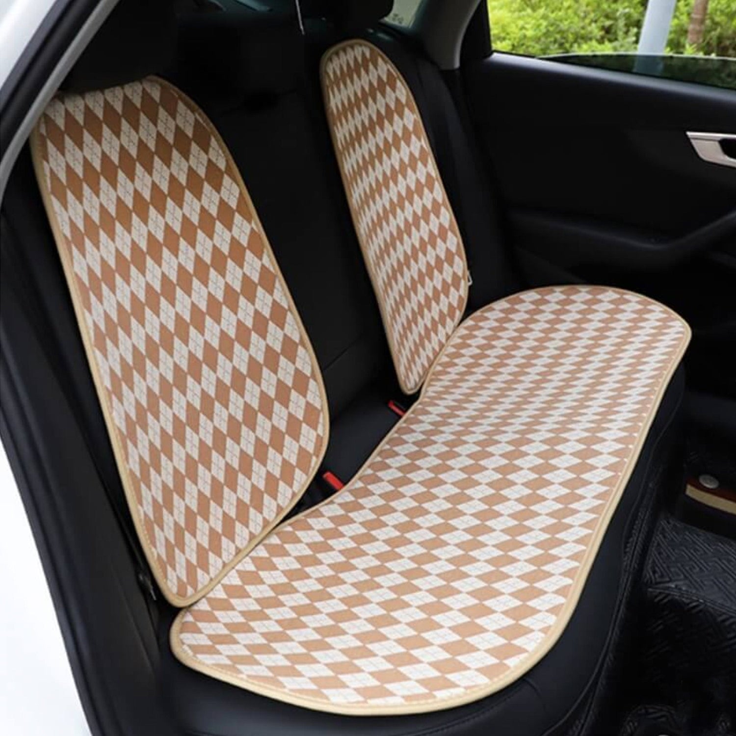 Classic Rhombus Dog Car Seat Cover – Stylish, Durable & Non-Slip