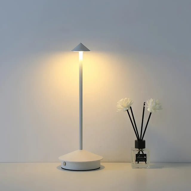 Shanghai Modern Table Lamp - Elegant Swedish Design Style