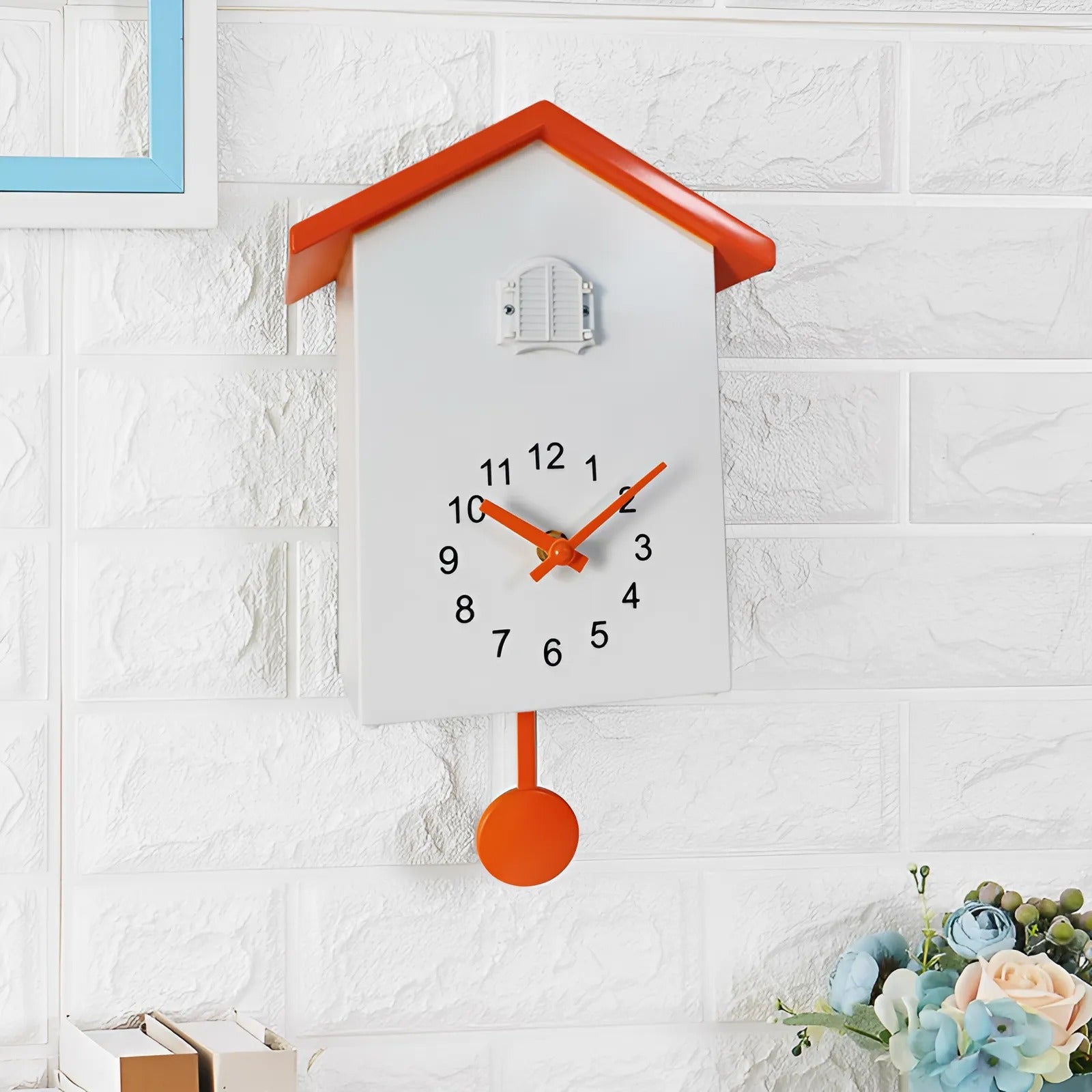 Modern Cuckoo Quartz Wall Clock with Minimalist Design