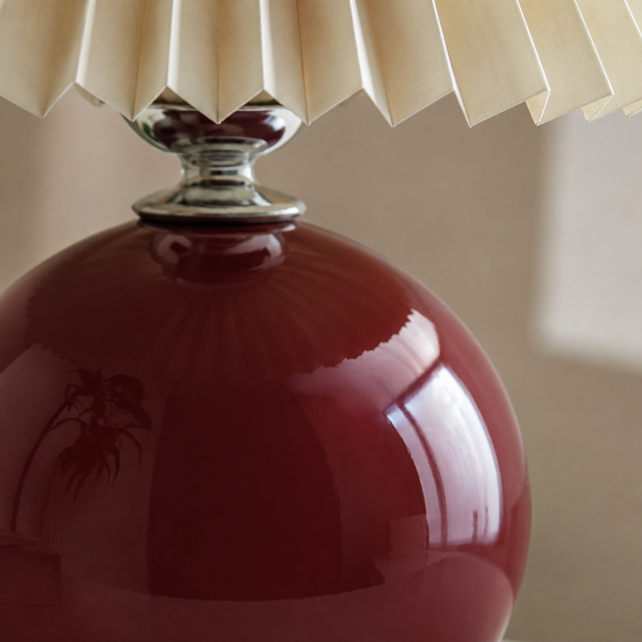 Ceramic Vintage Bedside Table Lamp with Pleated Fabric Shade