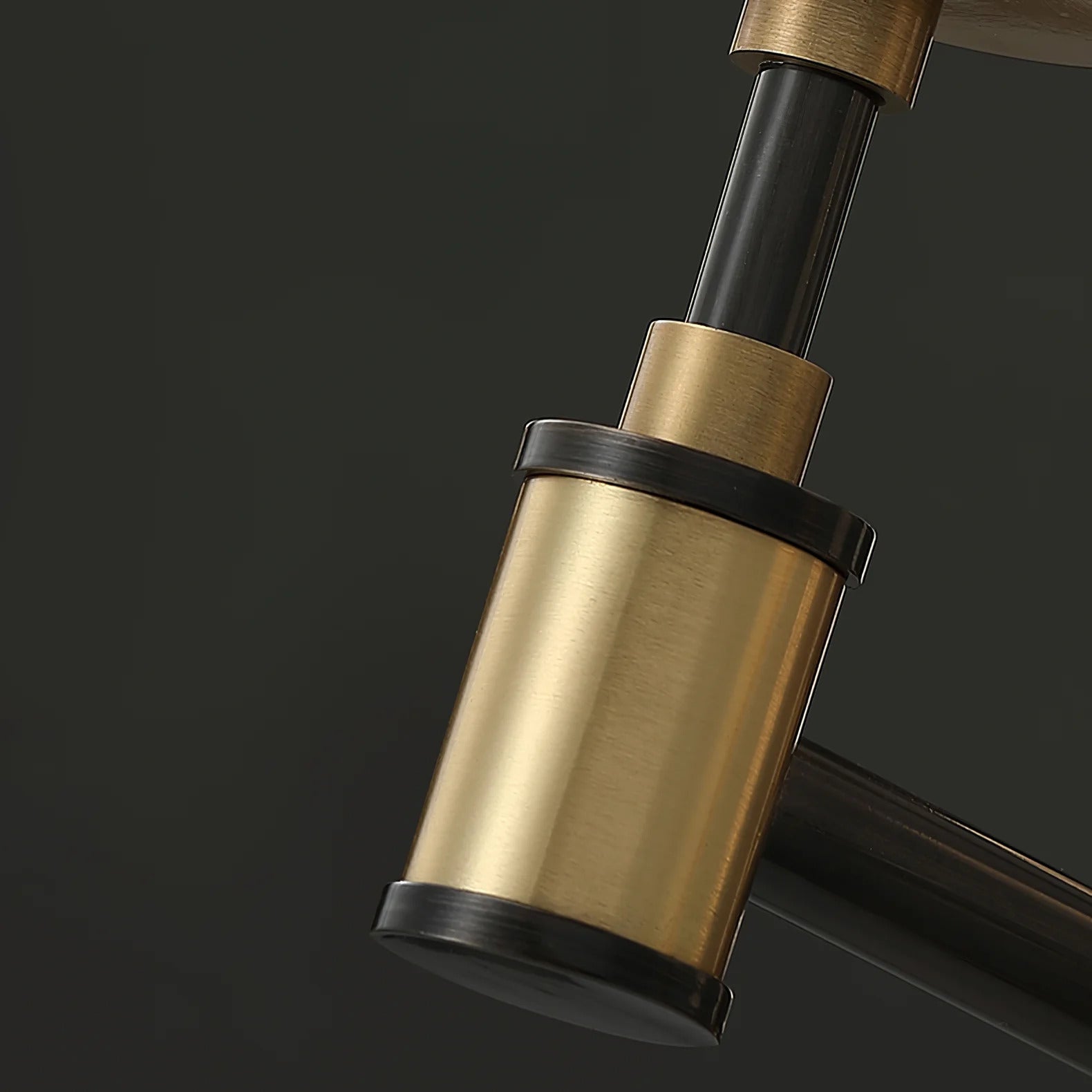 Vintage-Inspired Crystal Acrylic Wall Sconce