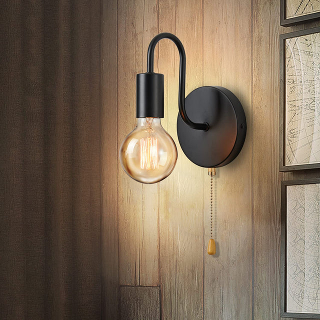 Nordic Industrial Wall Lamp in Black Iron for Modern Decor