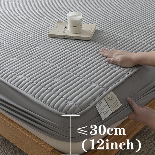Waterproof Thickened Mattress Protector