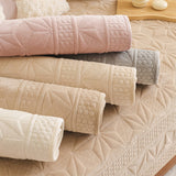 Luxury Crystal Velvet Scratch-Resistant Couch Cover