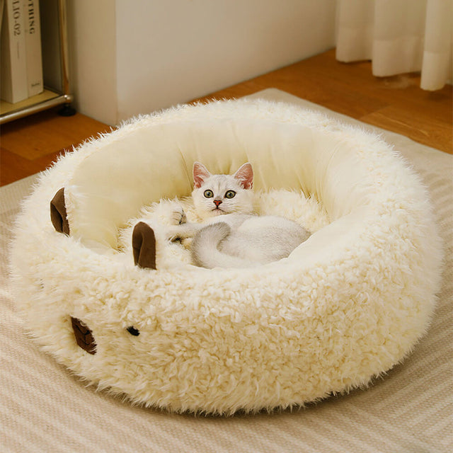 Alpaca-Shaped Pet Bed Ultra-Soft Warm Supportive Design