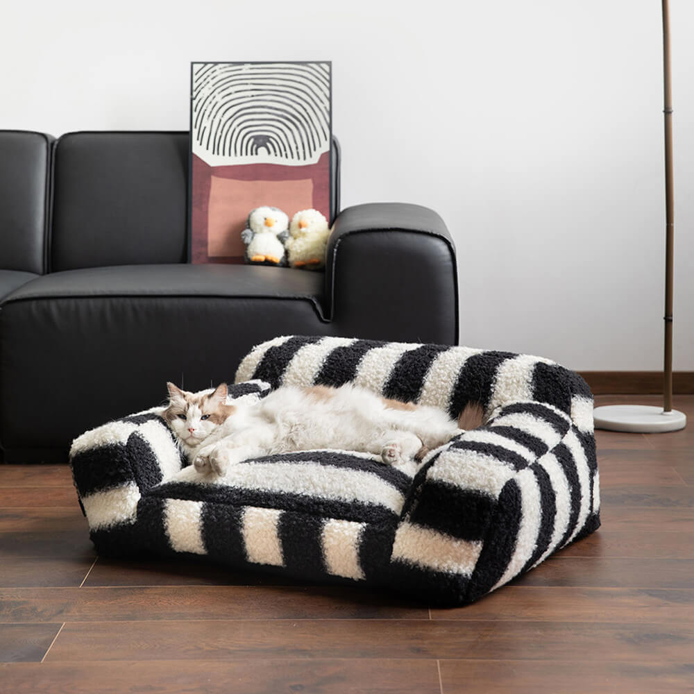 Modern Faux Lambswool Pet Sofa with Wide Armrests and Removable Cushion