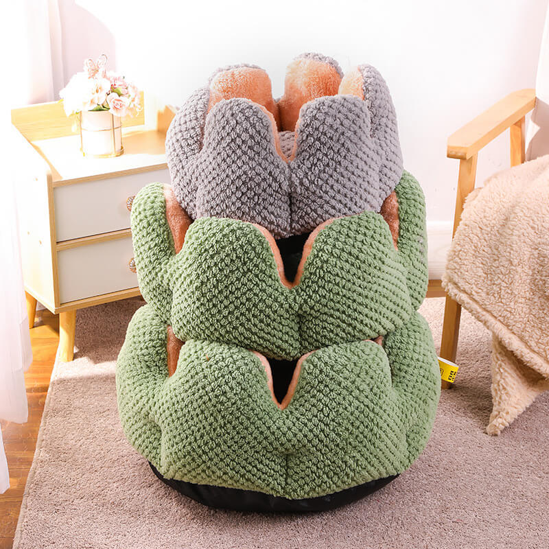 Cactus Shape Comfy Pet Bed Soft Coral Velvet Design