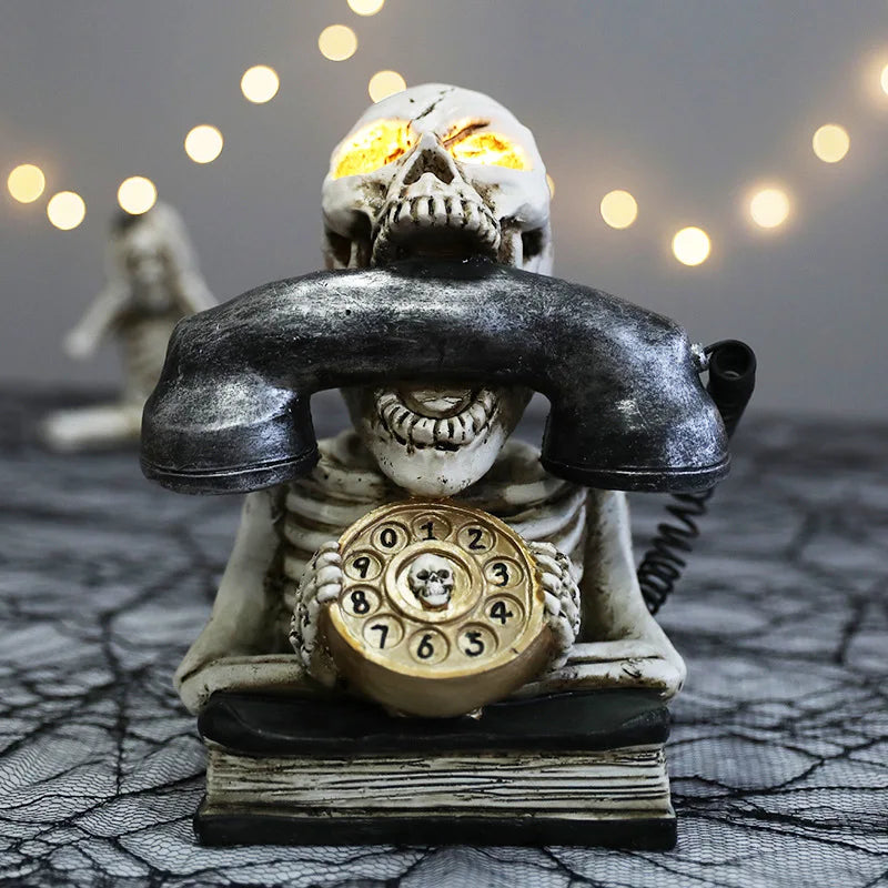 Halloween Glow Skull Phone Decoration – Unique Resin Sculpture for Spooky Home and Party Decor, 17x19x13 cm 2