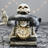 Halloween Glow Skull Phone Decoration – Unique Resin Sculpture for Spooky Home and Party Decor, 17x19x13 cm 4