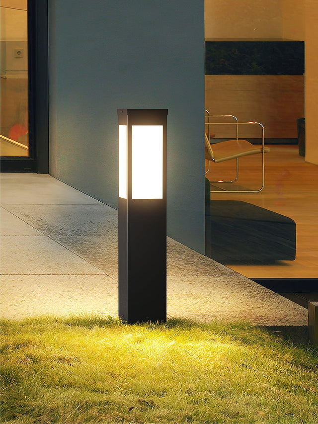 Modern Outdoor Bollard Light – Sleek Durable Weather-Resistant