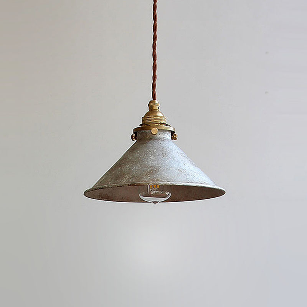 Retro Industrial Metal Fanale Pendant Light 1