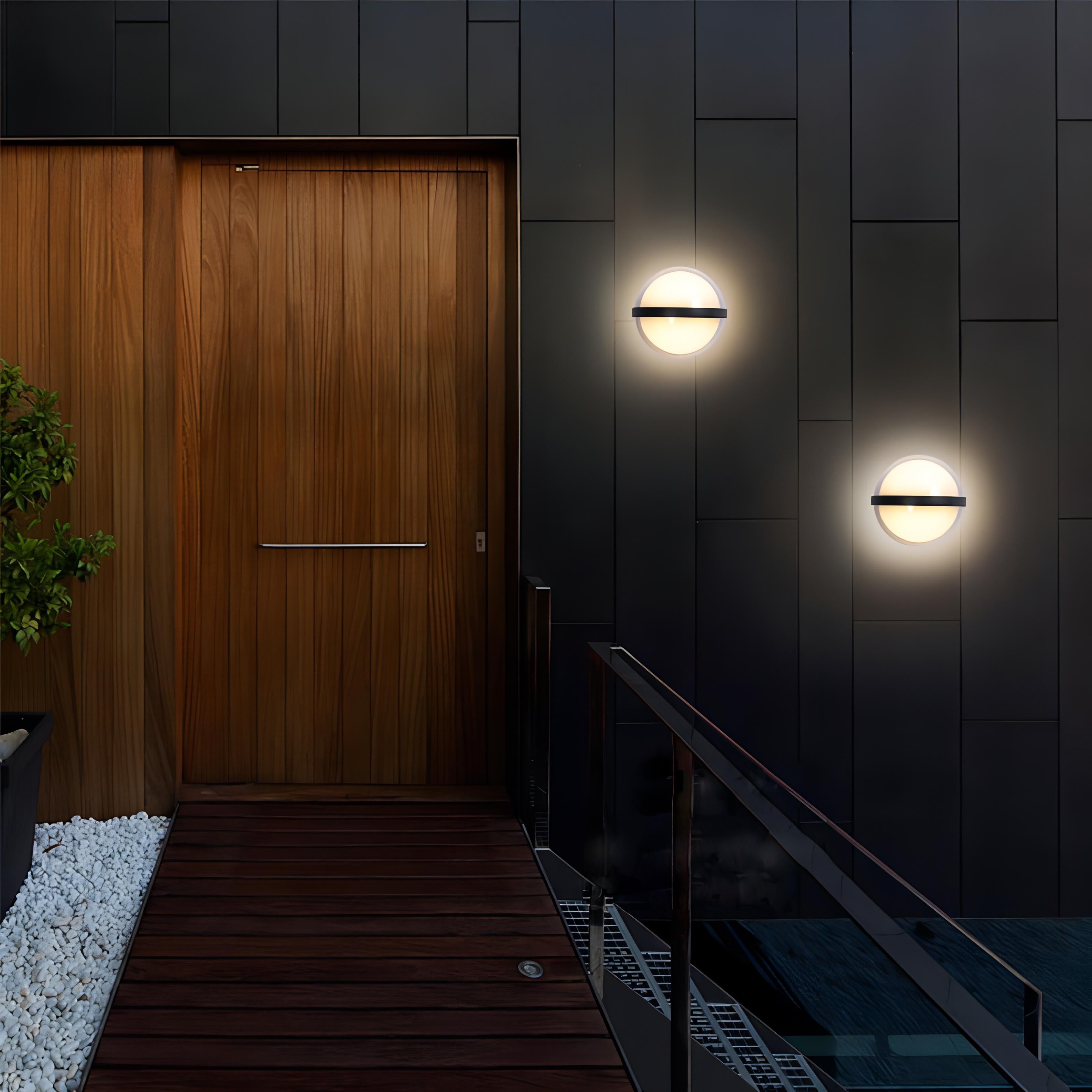 Caspian - Modern 10W Round LED Outdoor Wall Light IP65