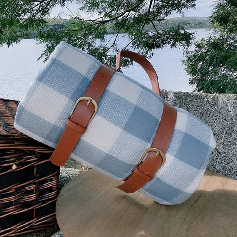 Picnic Blanket Picnic Rug Waterproof Lawn Blanket Tote Portable Indoor Home Blanket Sandproof Beach Mat-6