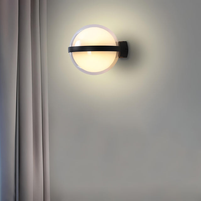 Caspian - Modern 10W Round LED Outdoor Wall Light IP65