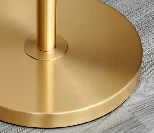 Oliver's Radiant Industrial Floor Lamp - Timeless Elegance E27