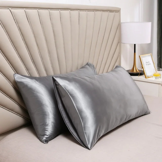 100% Mulberry Silk Pillowcase – Smooth, Hypoallergenic, and Luxurious