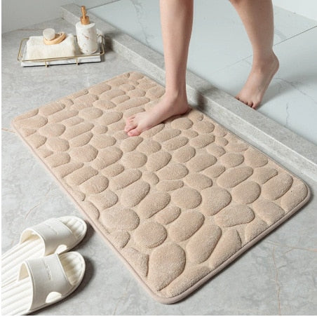 Embossed Non-slip Bathmat with Memory Foam Comfort