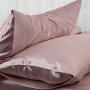 100% Mulberry Silk Pillowcase – Smooth, Hypoallergenic, and Luxurious