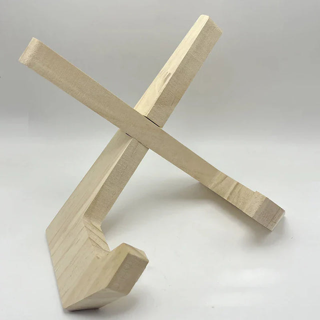 AlderNest – Elegant Wooden Recipe Stand for Practical Use