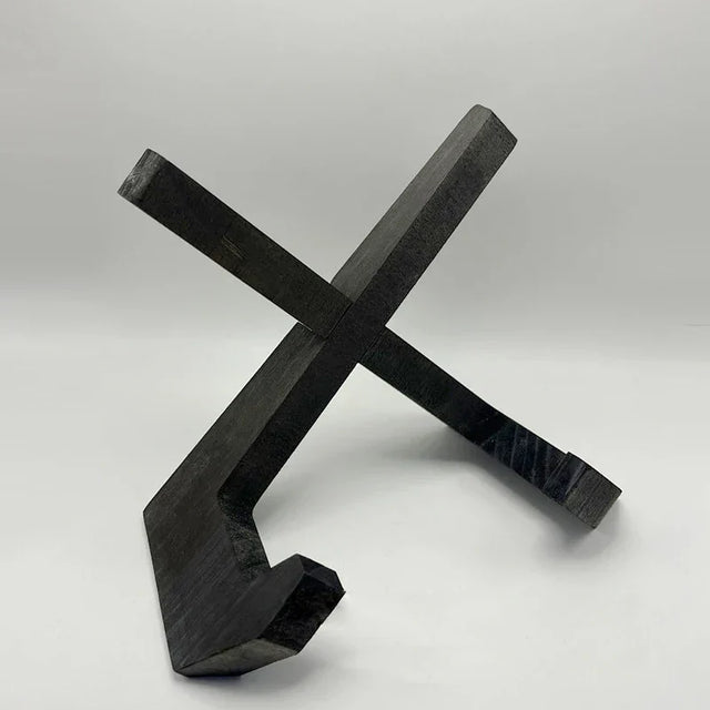 AlderNest – Elegant Wooden Recipe Stand for Practical Use