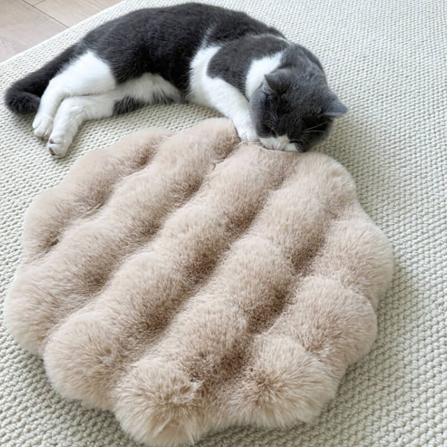 Soft Plush Warm Pet Sleeping Pad Cozy Stylish Easy to Maintain
