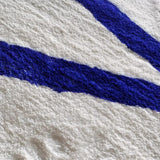 Abstract Art Pattern Living Room Carpet for Stylish Spaces