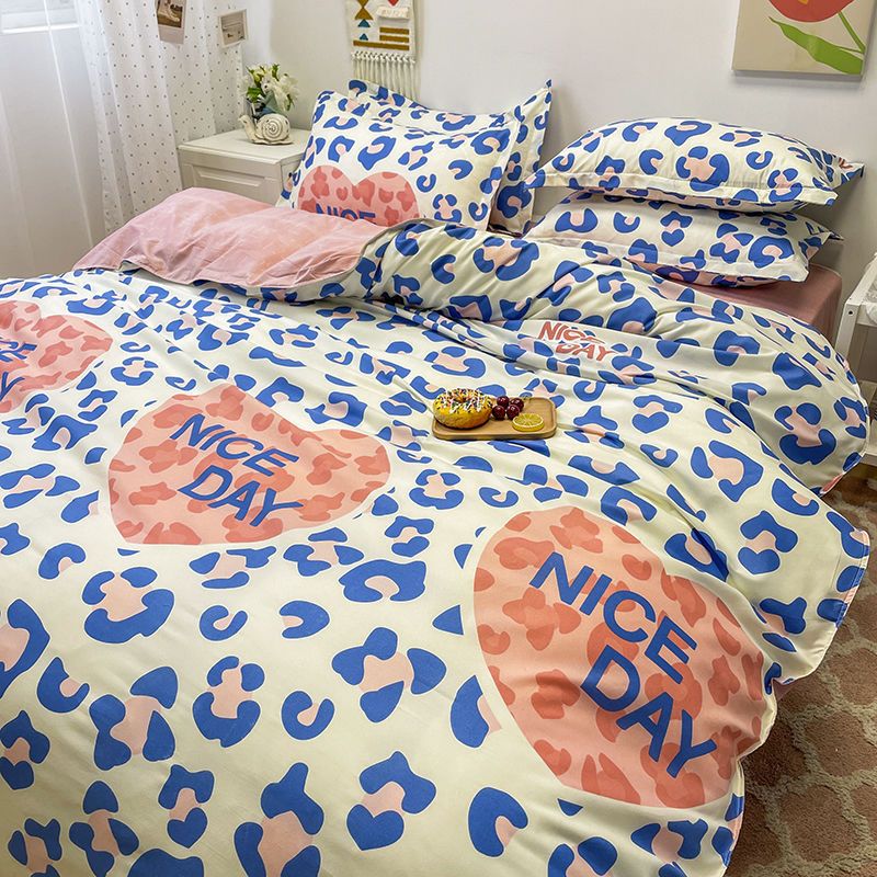 Abstract Chequerboard Single Bedding Set