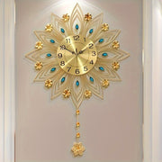 Elegant Floral Wall Clock with Luxurious Gold Accents