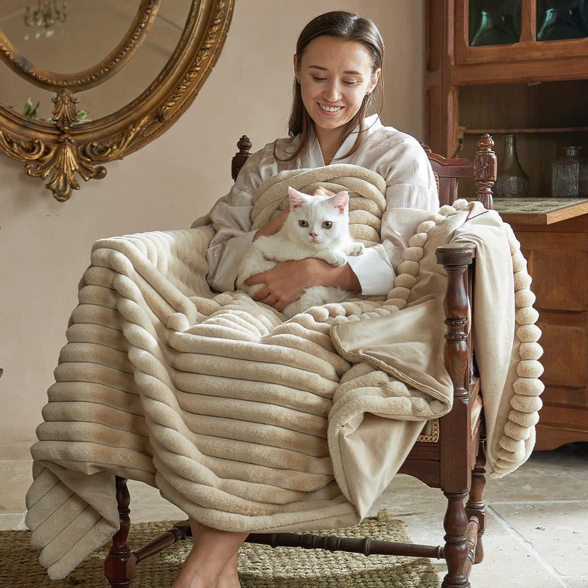 Nordic Luxury Lounging Throw Blanket for Cozy Comfort