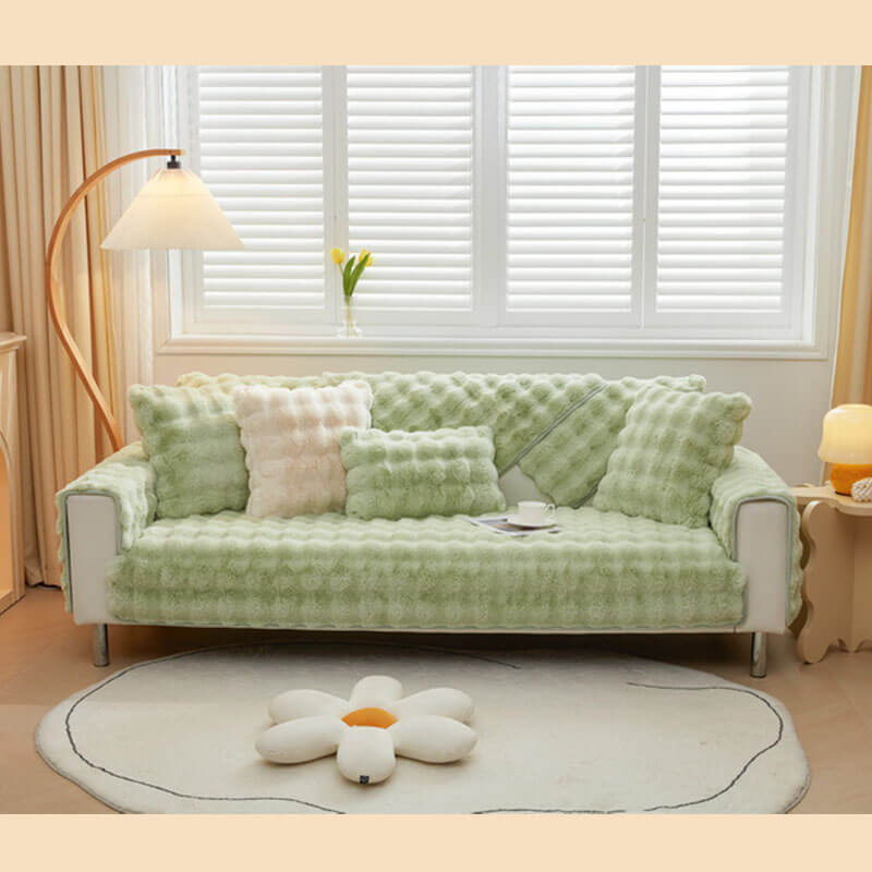 Cozy Plush Solid Colour Non-slip Couch Cover for Comfort