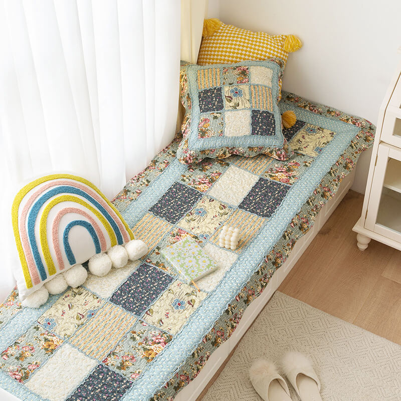 Vintage Flower Plaid Cotton Couch Cover - Soft Eco-Friendly Design