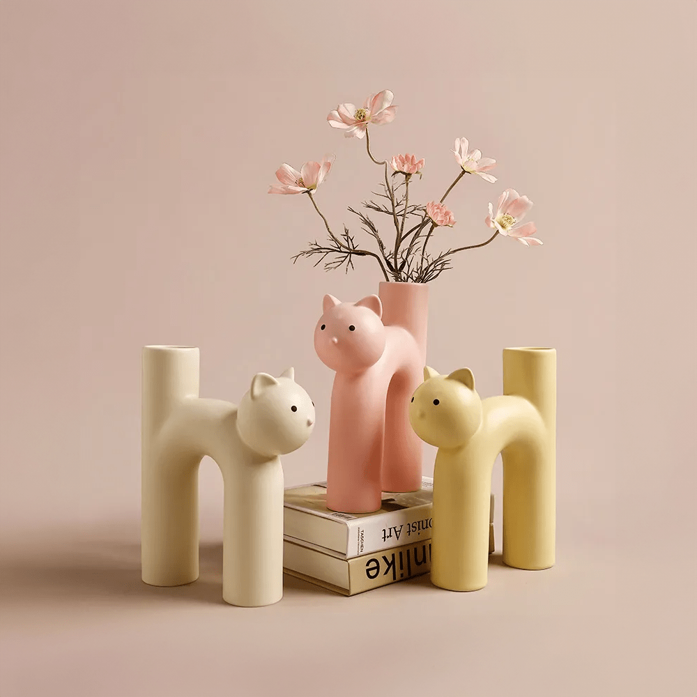 H-Shaped Cat Vase Decoration - Modern Ceramic Tabletop Design