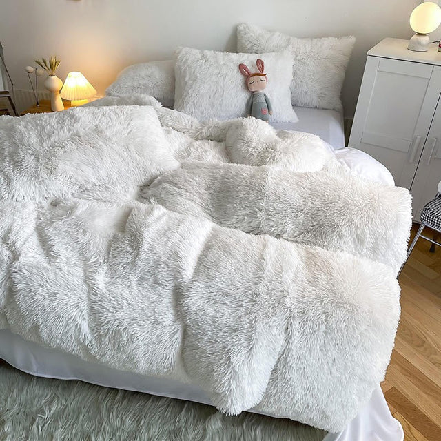 Hug and Snug Luxury Fluffy Plush Duvet Cover Set – Ultra-Soft Faux Fur Bedding