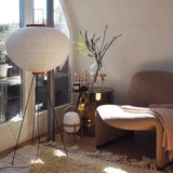 Noguchi Akari Rice Paper Floor Lamp in Vintage Minimalist Style