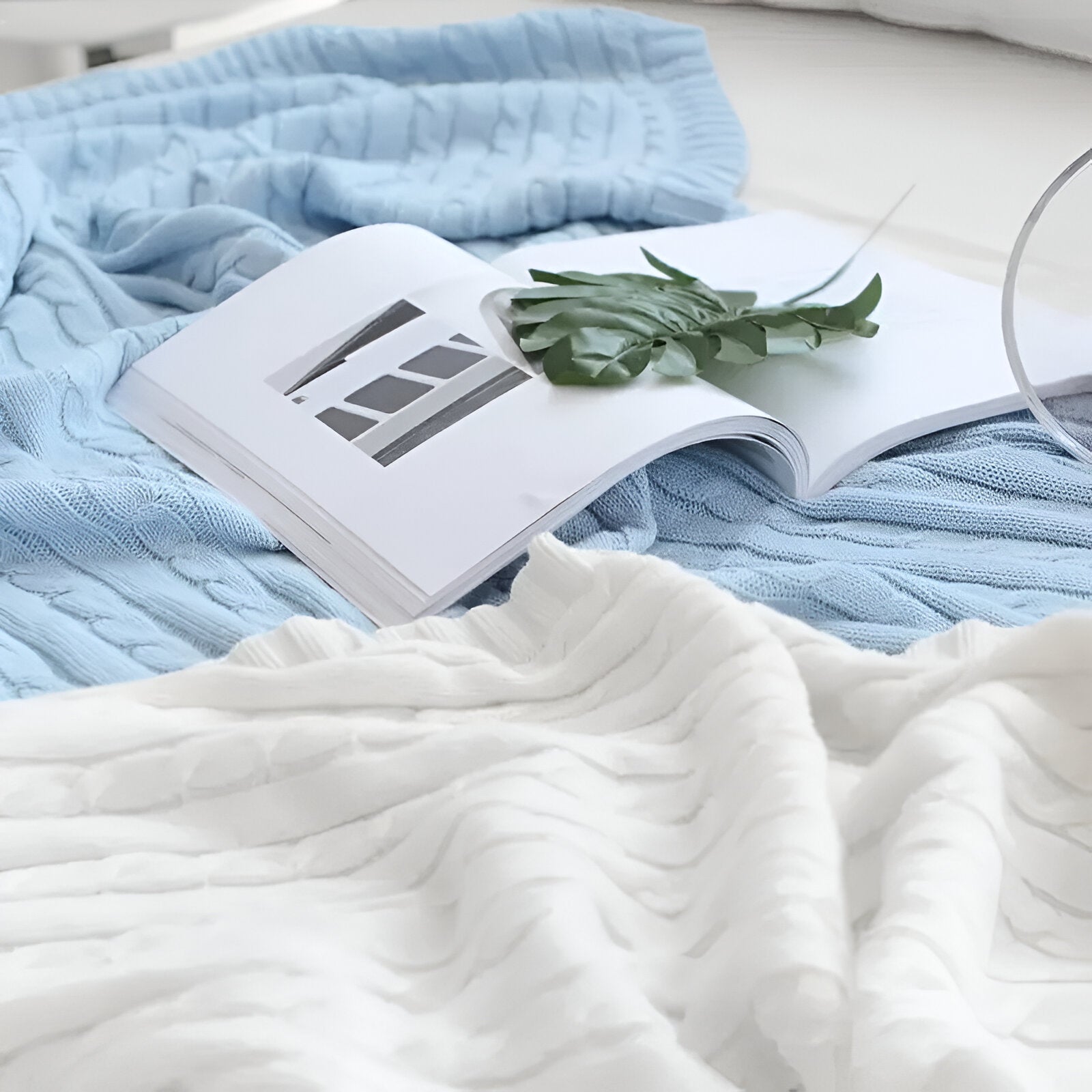 Knitted Cotton Solid Colour Throw Blanket for Cozy Comfort