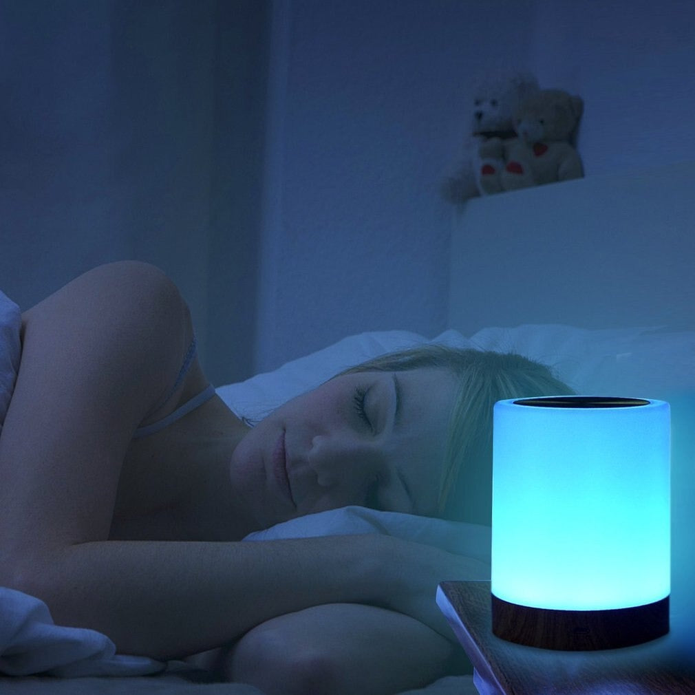 Cordless Touch-Sensitive Bedside Lamp With 6 Colors