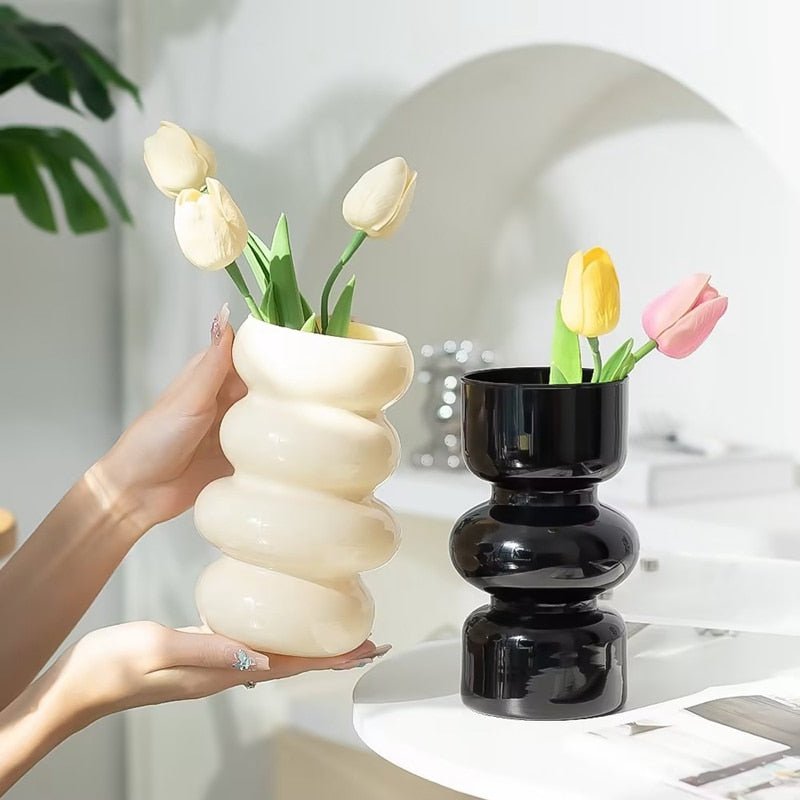 Modern Glass Flower Vase for Dried Arrangements and Hydroponics