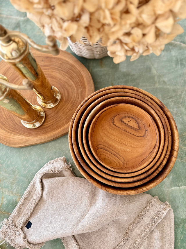 Handcrafted Teak Bowl Set – Nesting Design, 5 Piece