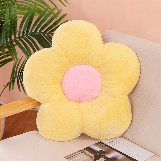 Plush Flower Shaped Soft Cushion for Cozy Home Decor