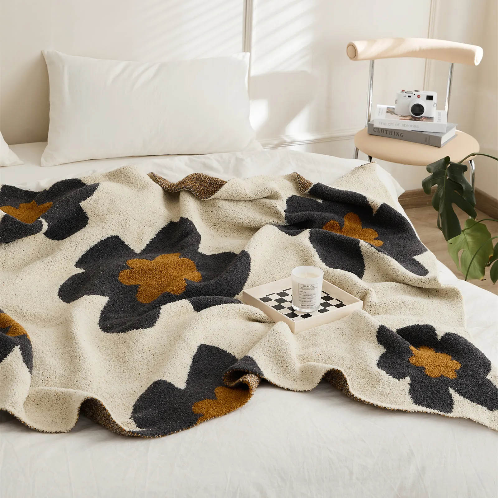 Super Soft Cosy Floral Pattern Blanket for Ultimate Comfort