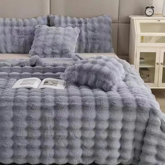 Super Soft Plush Winter Blanket for Cozy Comfort