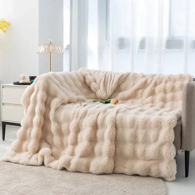Super Soft Plush Winter Blanket for Cozy Comfort